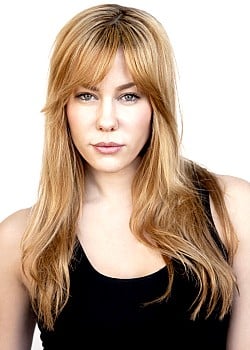 Laura Niles